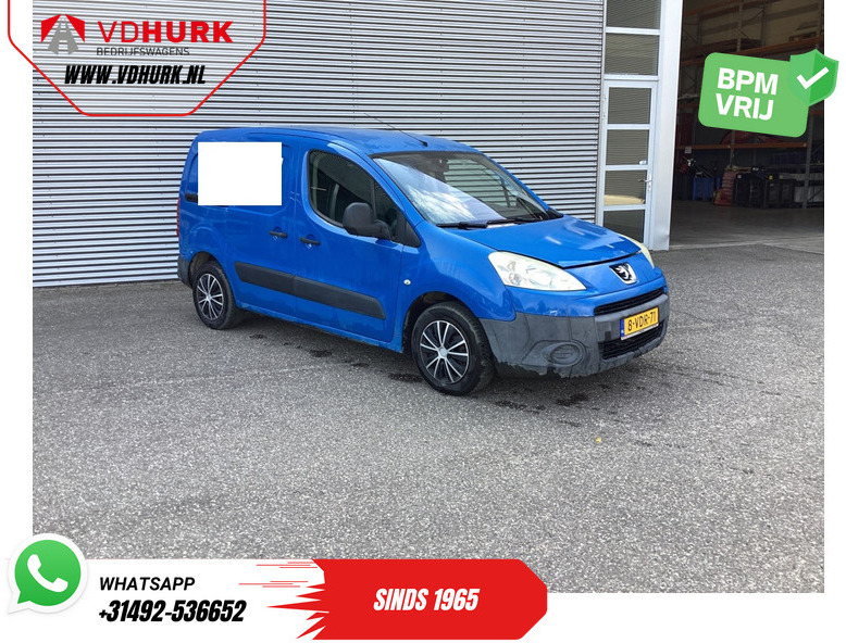 Peugeot Partner 1.6 HDI 90 pk EXPORT ONLY NL Auto/ 3 Pers./ Airco/ Trekhaak - 紧凑型面包车:图1 Peugeot Partner 1.6 HDI 90 pk EXPORT ONLY NL Auto/ 3 Pers./ Airco/ Trekhaak - 紧凑型面包车:图1