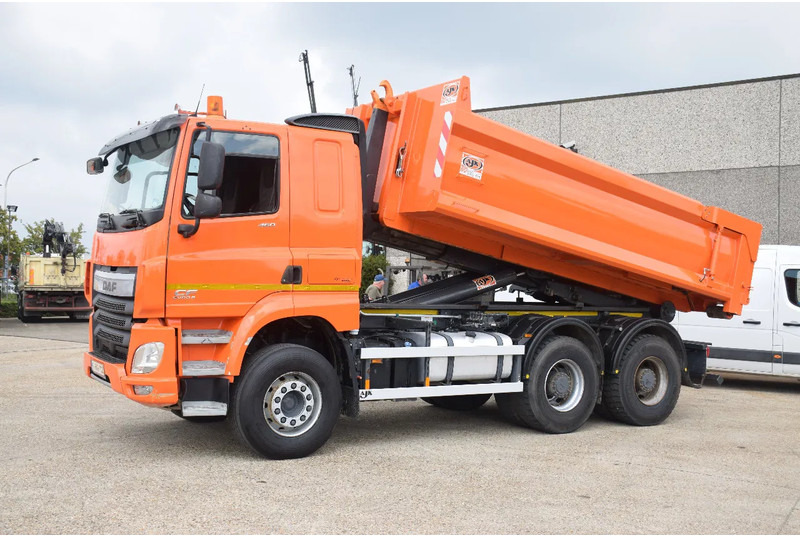 DAF CF 460 - 吊钩升降车:图1 DAF CF 460 - 吊钩升降车:图1