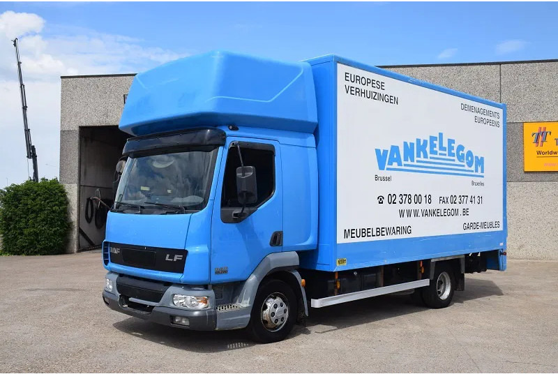 DAF LF 220 LF45 220 - 厢式卡车:图1 DAF LF 220 LF45 220 - 厢式卡车:图1