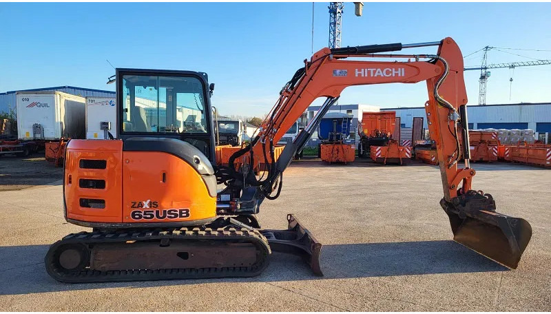 Hitachi ZX65USB-5A CLR - 履带式挖掘机:图5 Hitachi ZX65USB-5A CLR - 履带式挖掘机:图5