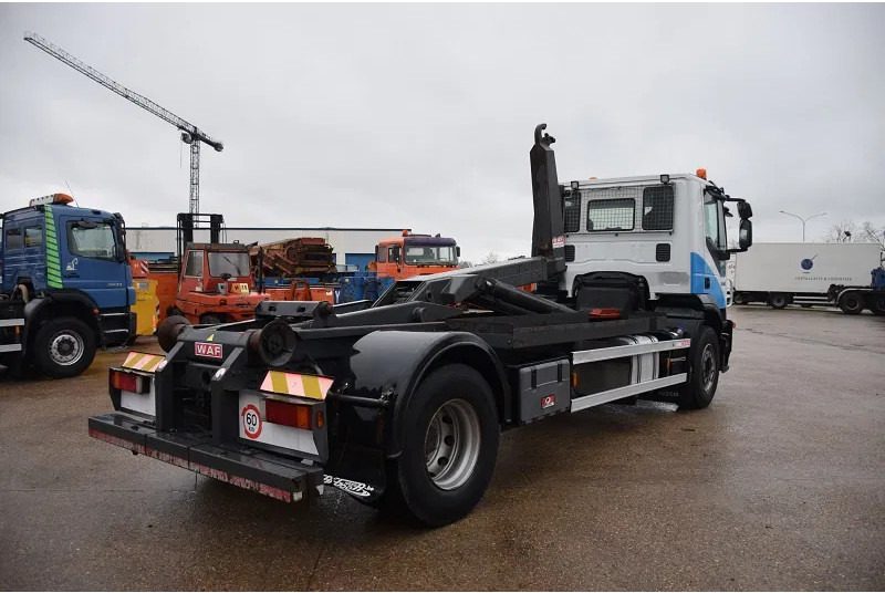 Iveco Stralis 330 - 吊钩升降车:图5 Iveco Stralis 330 - 吊钩升降车:图5