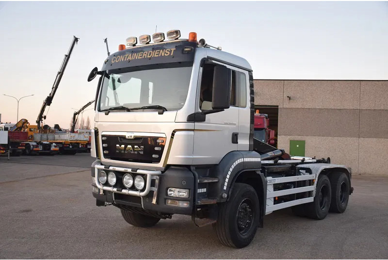 MAN TGS 33.400 - 吊钩升降车:图2 MAN TGS 33.400 - 吊钩升降车:图2