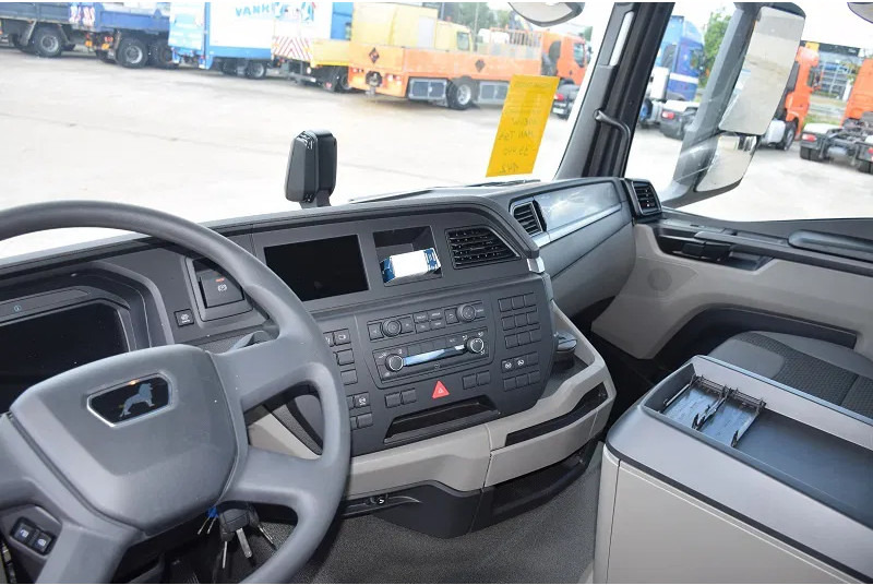 吊钩升降车 MAN TGS 33.440:图20 吊钩升降车 MAN TGS 33.440:图20