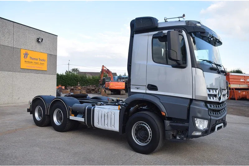 Mercedes-Benz Arocs 3345 - 牵引车:图5 Mercedes-Benz Arocs 3345 - 牵引车:图5