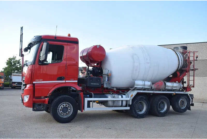 Mercedes-Benz Arocs 3640 DEBUF 9 CUB - 混凝土搅拌车:图2 Mercedes-Benz Arocs 3640 DEBUF 9 CUB - 混凝土搅拌车:图2