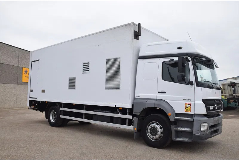 Mercedes-Benz Axor 1824 - 厢式卡车:图5 Mercedes-Benz Axor 1824 - 厢式卡车:图5
