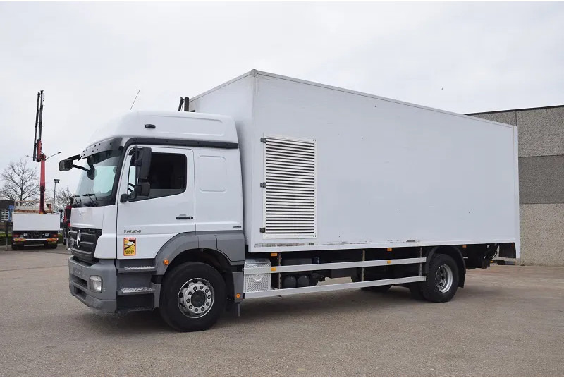 Mercedes-Benz Axor 1824 - 厢式卡车:图3 Mercedes-Benz Axor 1824 - 厢式卡车:图3