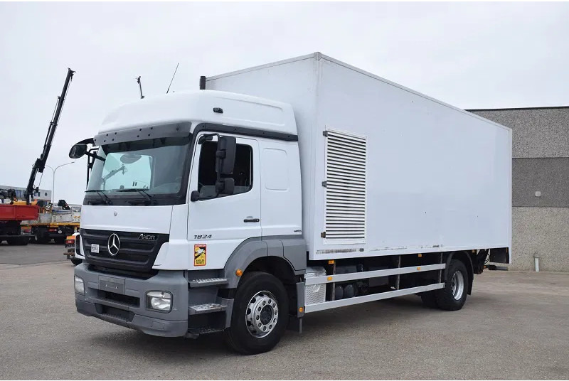 Mercedes-Benz Axor 1824 - 厢式卡车:图1 Mercedes-Benz Axor 1824 - 厢式卡车:图1