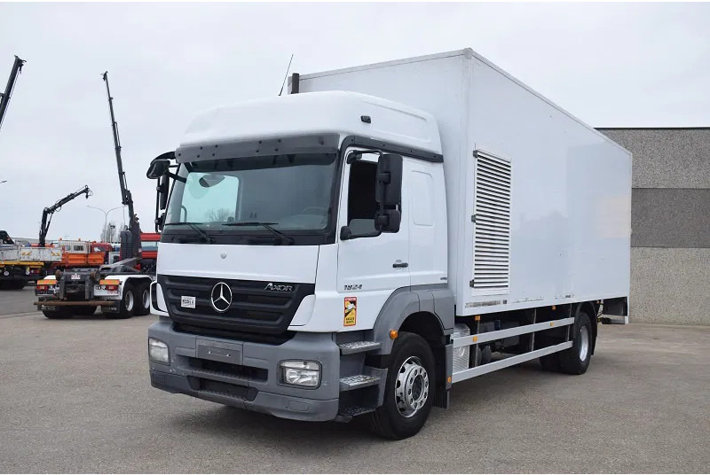 Mercedes-Benz Axor 1824 - 厢式卡车:图2 Mercedes-Benz Axor 1824 - 厢式卡车:图2
