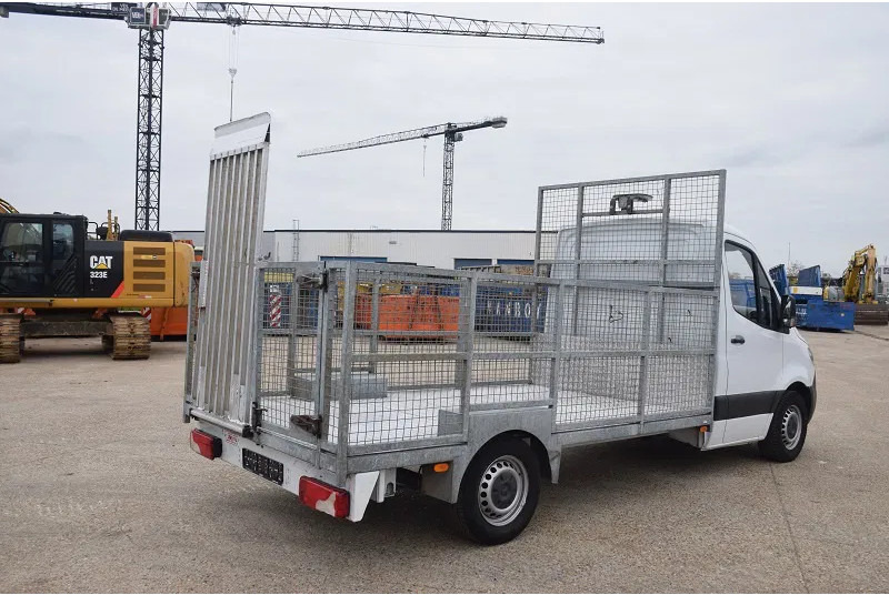 Mercedes-Benz Sprinter 316 - 平板货车:图5 Mercedes-Benz Sprinter 316 - 平板货车:图5