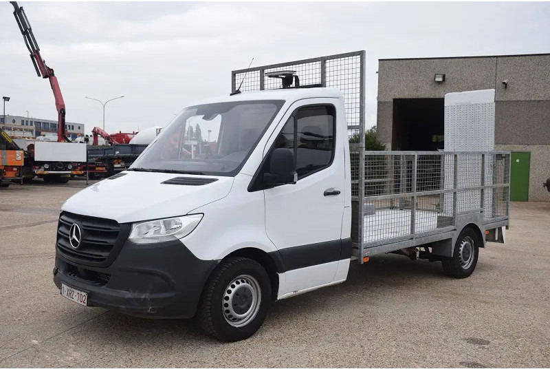 Mercedes-Benz Sprinter 316 - 平板货车:图1 Mercedes-Benz Sprinter 316 - 平板货车:图1