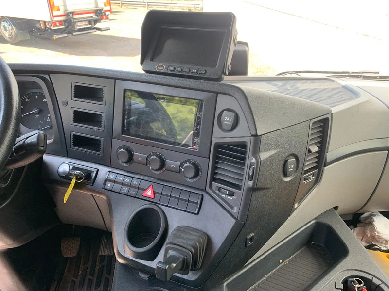 Mercedes-Benz Antos 1827 *Koelwagen*Achteruitrijcamera*Airconditioning*Elektrische Spiegels* - 厢式卡车:图4 Mercedes-Benz Antos 1827 *Koelwagen*Achteruitrijcamera*Airconditioning*Elektrische Spiegels* - 厢式卡车:图4