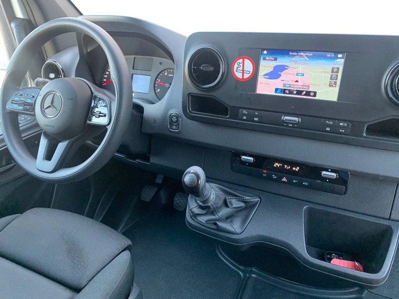 Mercedes-Benz Sprinter 317 CDI*L2H2*360°Camera*Zetelverwarming*Tempomat*Navi* - 无侧窗厢式货车:图5 Mercedes-Benz Sprinter 317 CDI*L2H2*360°Camera*Zetelverwarming*Tempomat*Navi* - 无侧窗厢式货车:图5