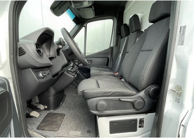 Mercedes-Benz Sprinter 514 *buitenspiegels verwarmd&elektr. verstelbaar*Cruise control*bluetooth*airbag bestuurder - 厢式货车:图3 Mercedes-Benz Sprinter 514 *buitenspiegels verwarmd&elektr. verstelbaar*Cruise control*bluetooth*airbag bestuurder - 厢式货车:图3