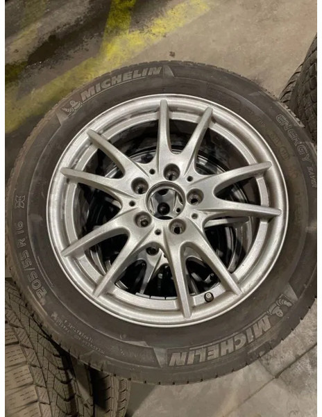 Michelin *205/55 R16 - 车轮/ 轮胎 适用于 汽车:图2 Michelin *205/55 R16 - 车轮/ 轮胎 适用于 汽车:图2