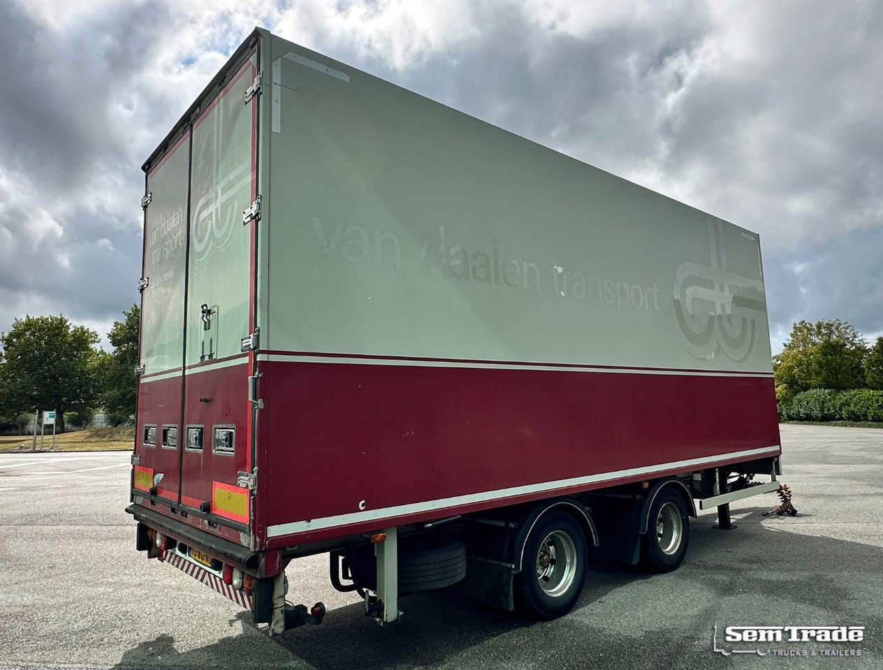 Burg 2 Axle VAN Beurden Isolated BOX TRS Cooling Good Condition Holland-Trailer - 冷藏拖车:图4 Burg 2 Axle VAN Beurden Isolated BOX TRS Cooling Good Condition Holland-Trailer - 冷藏拖车:图4
