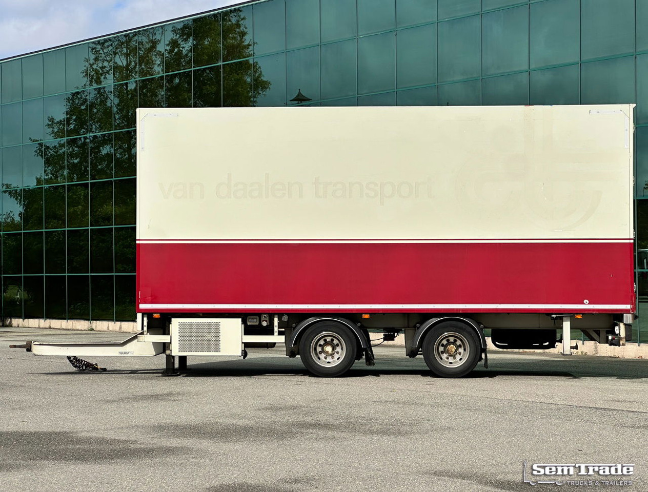 Burg 2 Axle VAN Beurden Isolated BOX TRS Cooling Good Condition Holland-Trailer - 冷藏拖车:图2 Burg 2 Axle VAN Beurden Isolated BOX TRS Cooling Good Condition Holland-Trailer - 冷藏拖车:图2