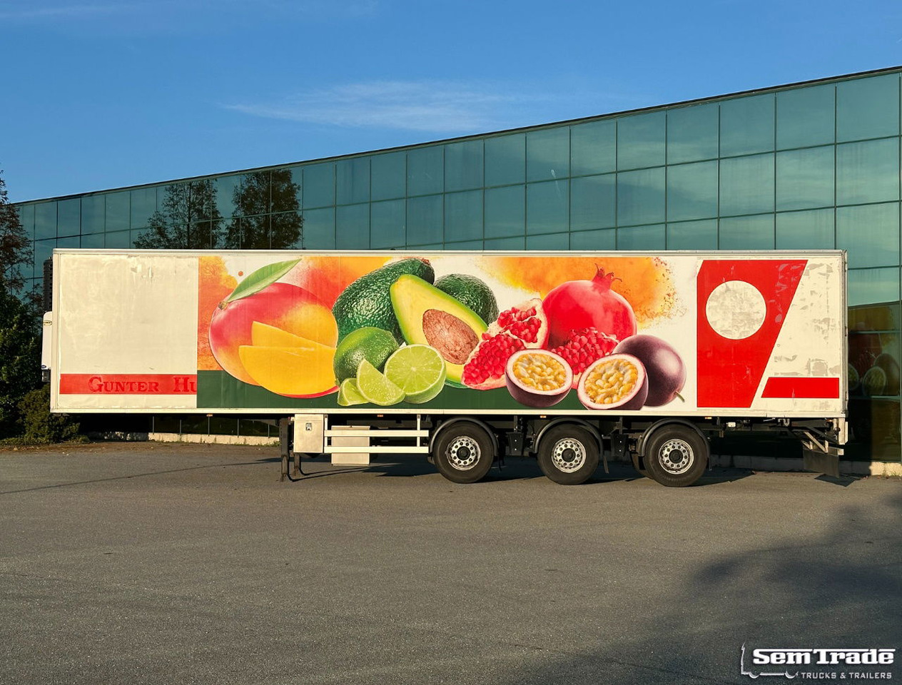Chereau Renders Carrier Maxima 1300 2X Steering Axle 1X Lift Axle Disc Brakes - 冷藏半拖车:图2 Chereau Renders Carrier Maxima 1300 2X Steering Axle 1X Lift Axle Disc Brakes - 冷藏半拖车:图2