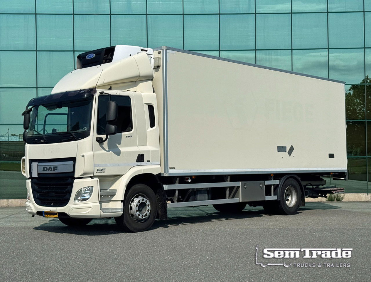 DAF CF 250 Carrier Supra 1150 Multi Temp 561.000 KM Tail Lift NL Truck - 冷藏车:图1 DAF CF 250 Carrier Supra 1150 Multi Temp 561.000 KM Tail Lift NL Truck - 冷藏车:图1
