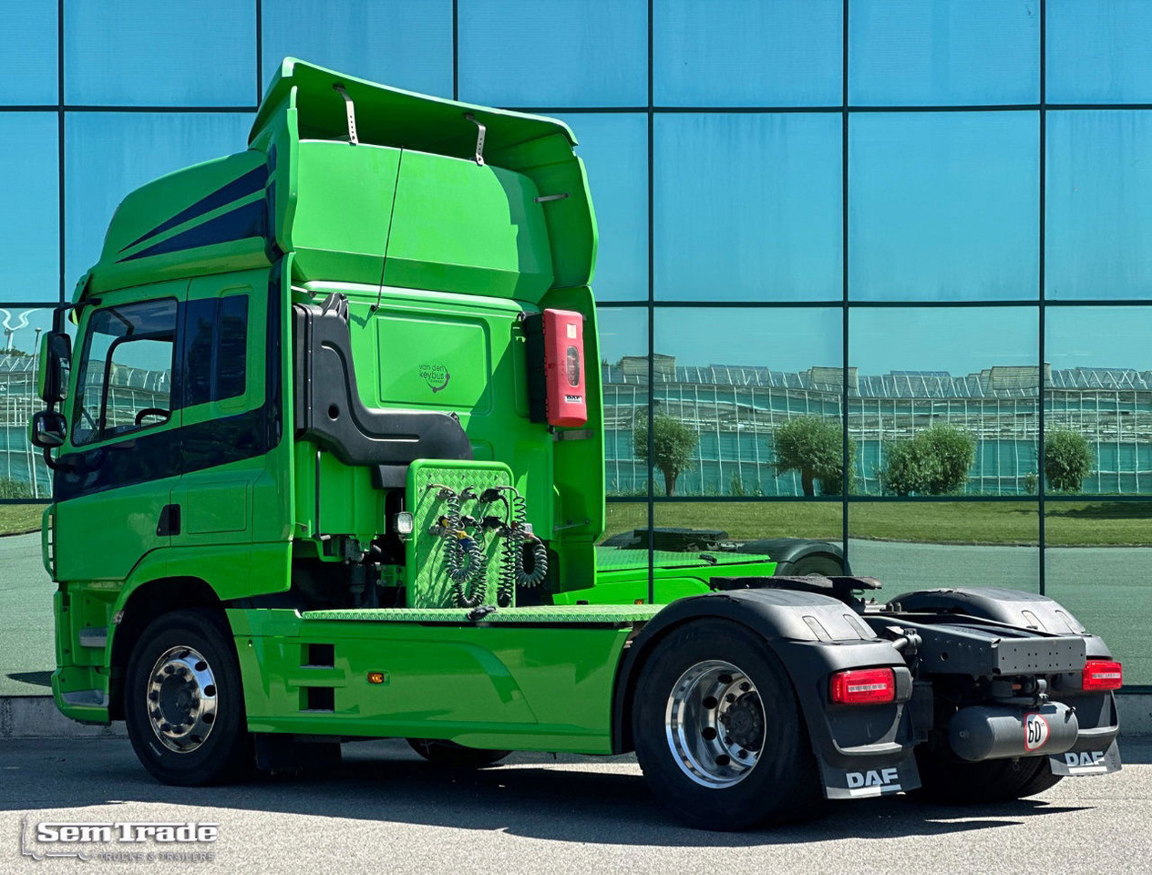DAF CF 440 FT Space CAB 2x Tank Only 536.000 KM TOP Condition Belgium Truck - 牵引车:图3 DAF CF 440 FT Space CAB 2x Tank Only 536.000 KM TOP Condition Belgium Truck - 牵引车:图3