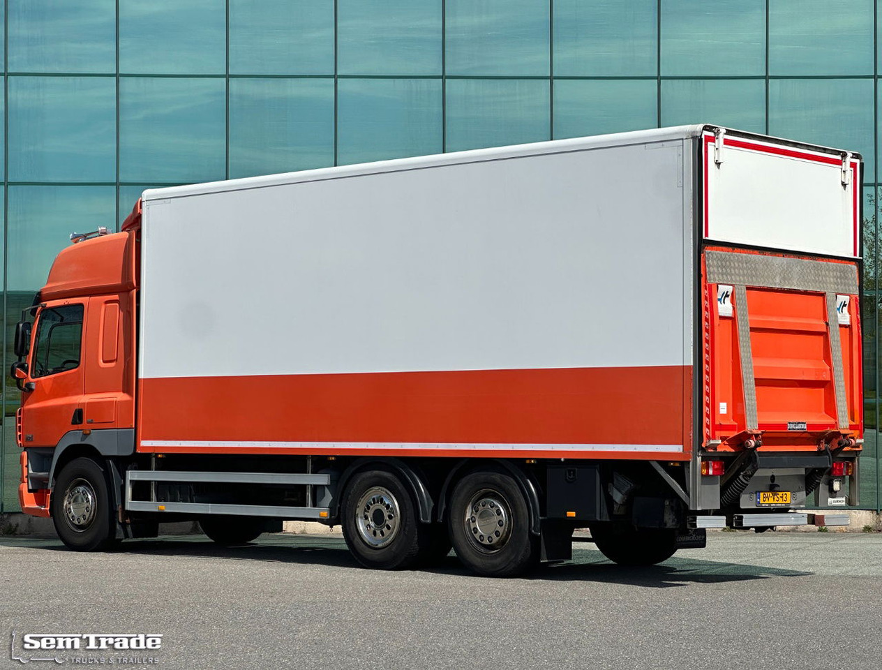 DAF CF 85.410 Airco Karhof BOX 750x250x270 CM Inside Tail Lift TOP Condition NL- - 厢式卡车:图3 DAF CF 85.410 Airco Karhof BOX 750x250x270 CM Inside Tail Lift TOP Condition NL- - 厢式卡车:图3
