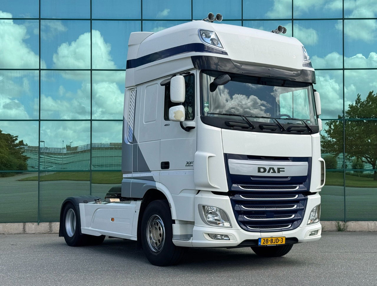 DAF XF 460 FT SSC 2x Tanks 685.000 KM Super Condition NL Truck 3 Pieces IN Stock - 牵引车:图5 DAF XF 460 FT SSC 2x Tanks 685.000 KM Super Condition NL Truck 3 Pieces IN Stock - 牵引车:图5