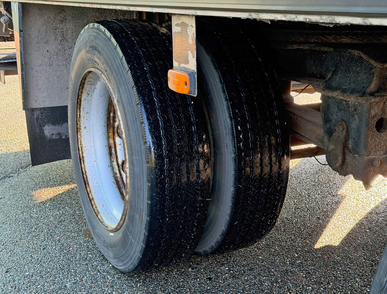 冷藏半拖车 Floor FLO-1220K1 Theo Mulder Isolated BOX Side Door Thermo King SLX 300 Holland-Trailer：图15