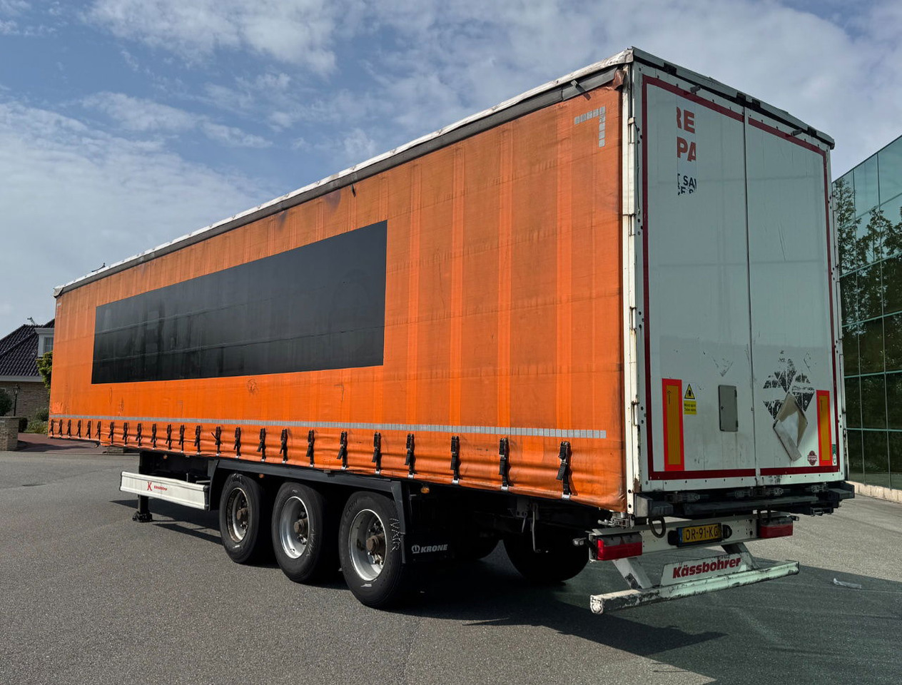 KAESSBOHRER Maxima Drum Brakes Sliding Roof NO Rust Galvanised Chassis TOP Condi  - 侧帘半拖车:图3 KAESSBOHRER Maxima Drum Brakes Sliding Roof NO Rust Galvanised Chassis TOP Condi  - 侧帘半拖车:图3