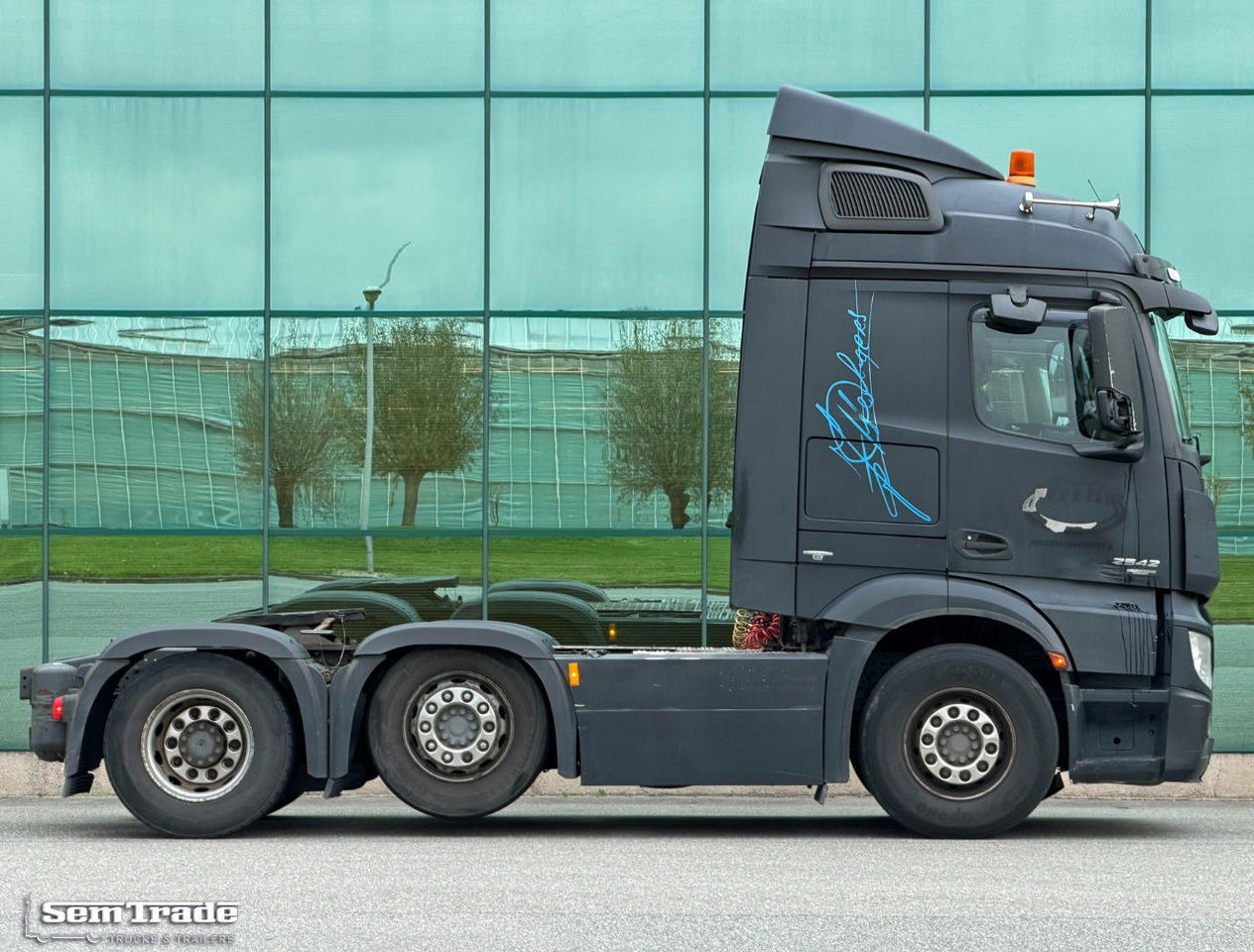 Mercedes-Benz Actros 2542 Euro 6 Full Spoiler 886.000 KM Holland-Truck - 牵引车:图5 Mercedes-Benz Actros 2542 Euro 6 Full Spoiler 886.000 KM Holland-Truck - 牵引车:图5