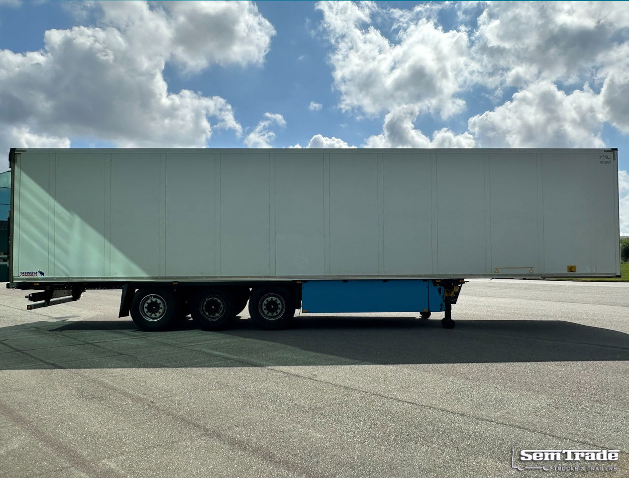 Schmitz Cargobull SCBS3B Thermo King SLXe 300 Lift Axle Holland-Trailer 4 Pieces IN Stock - 冷藏半拖车:图5 Schmitz Cargobull SCBS3B Thermo King SLXe 300 Lift Axle Holland-Trailer 4 Pieces IN Stock - 冷藏半拖车:图5