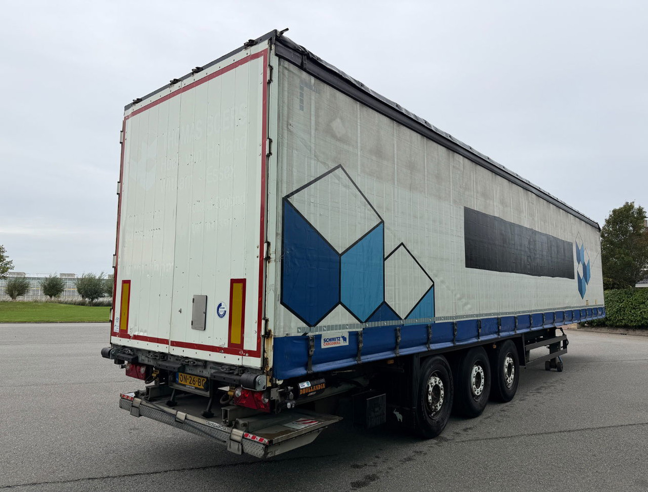 Schmitz Cargobull SCBS3T Disc Brakes Galvanised Chassis 2.000 KG Lift NL Trailer - 侧帘半拖车:图4 Schmitz Cargobull SCBS3T Disc Brakes Galvanised Chassis 2.000 KG Lift NL Trailer - 侧帘半拖车:图4