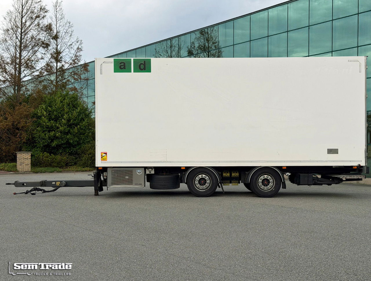 Van Weel VW 18000 VW EBO Isolated BOX TRS Cooling Tail Lift NL-Trailer - 等温拖车:图2 Van Weel VW 18000 VW EBO Isolated BOX TRS Cooling Tail Lift NL-Trailer - 等温拖车:图2