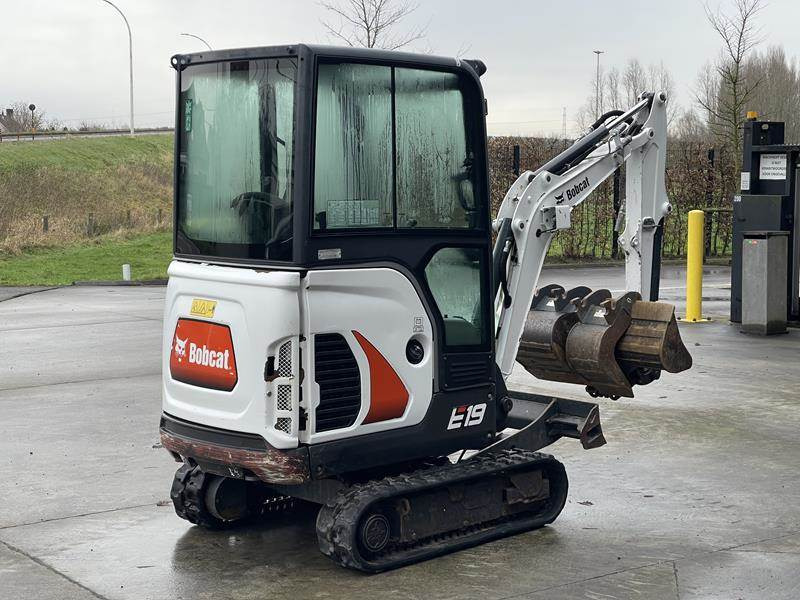 Bobcat E 19 - 小型挖掘机:图5 Bobcat E 19 - 小型挖掘机:图5