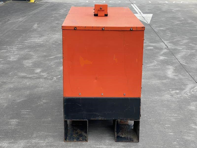 Europower EPS 113 TDE - 发电机组:图2 Europower EPS 113 TDE - 发电机组:图2