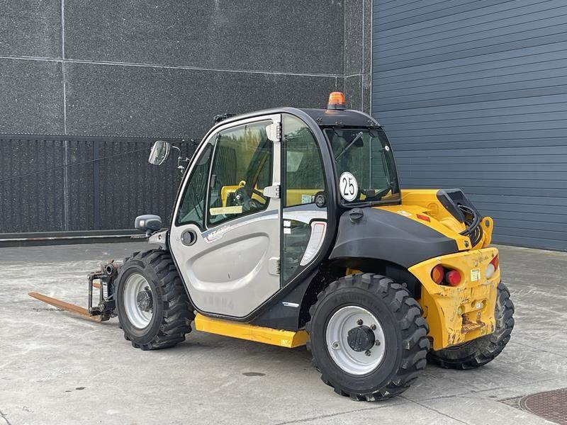 Manitou MT 420 H - 伸缩臂叉装车:图3 Manitou MT 420 H - 伸缩臂叉装车:图3