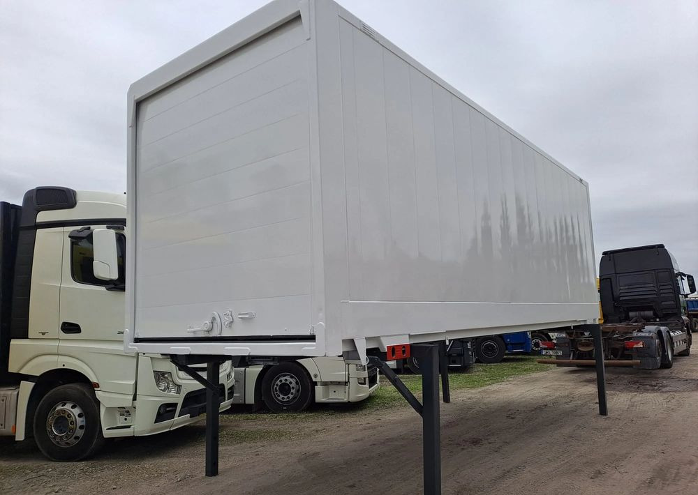 Krone Kontener BDF 7,45m 18 palet - 可拆卸车身 - 厢式:图5 Krone Kontener BDF 7,45m 18 palet - 可拆卸车身 - 厢式:图5