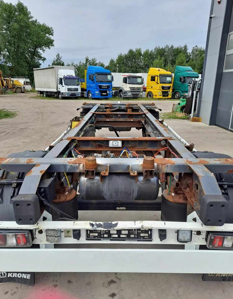 Krone Przyczepa Krone BDF - 集装箱运输车/ 可拆卸车身的拖车:图2 Krone Przyczepa Krone BDF - 集装箱运输车/ 可拆卸车身的拖车:图2