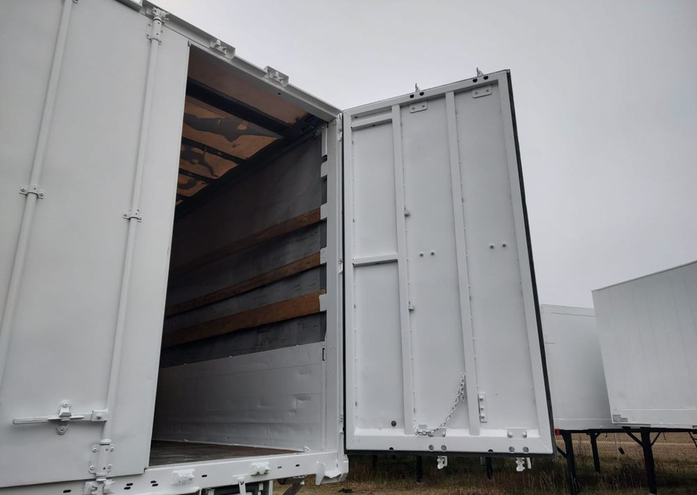 Krone Zabudow BDF Krone 7,45m 18 palet - 侧帘可拆卸车身:图3 Krone Zabudow BDF Krone 7,45m 18 palet - 侧帘可拆卸车身:图3