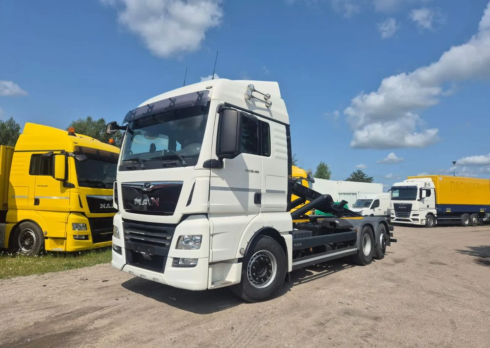 MAN TGX 26-460 Hakowiec oś skrętna - 吊钩升降车:图4 MAN TGX 26-460 Hakowiec oś skrętna - 吊钩升降车:图4