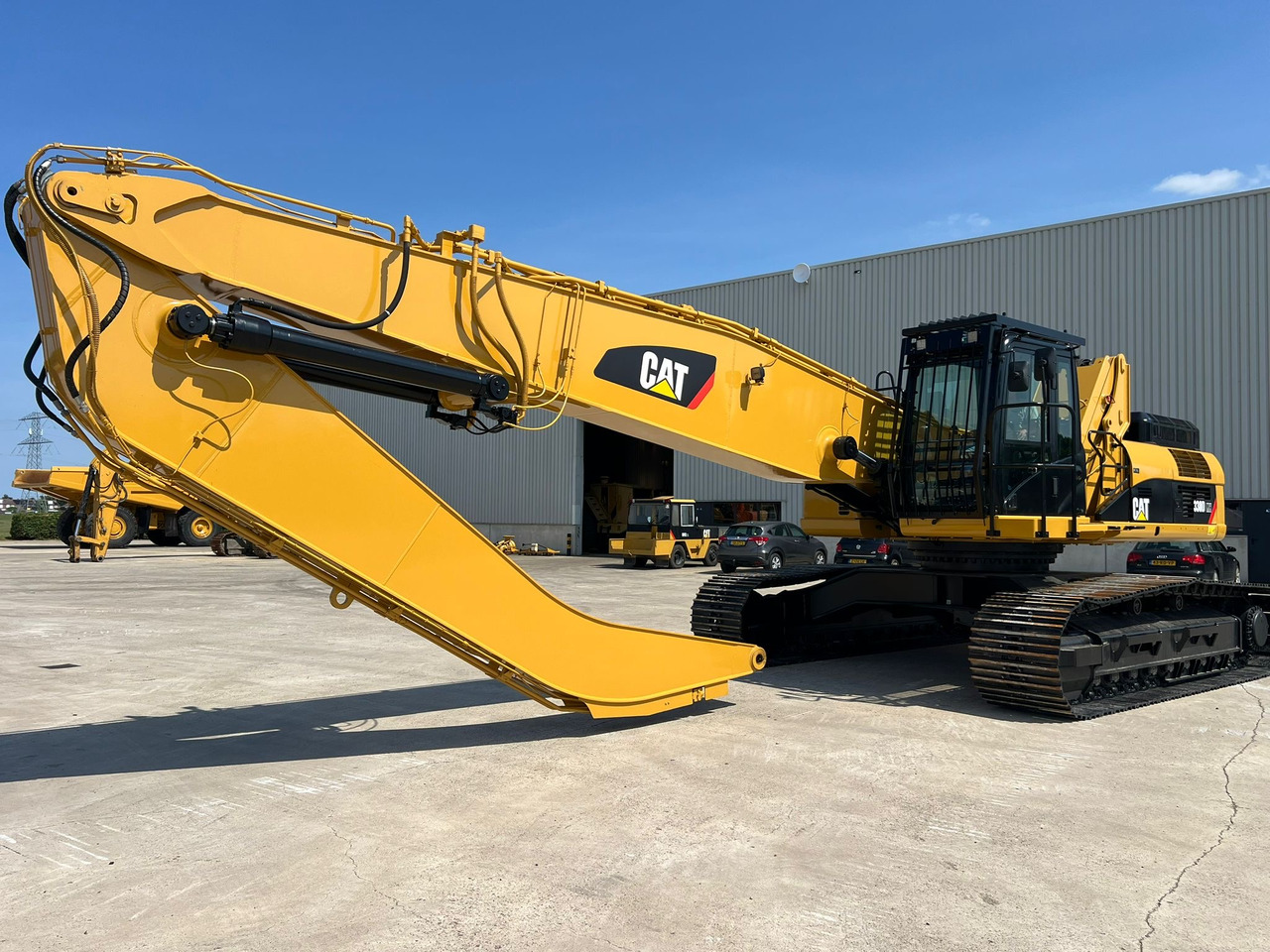 CATERPILLAR 330D MH - 垃圾/ 工业叉装车:图2 CATERPILLAR 330D MH - 垃圾/ 工业叉装车:图2