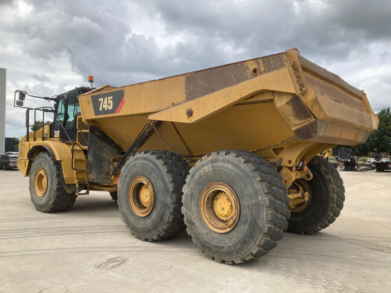 CATERPILLAR 745 - 铰接式自卸车:图3 CATERPILLAR 745 - 铰接式自卸车:图3