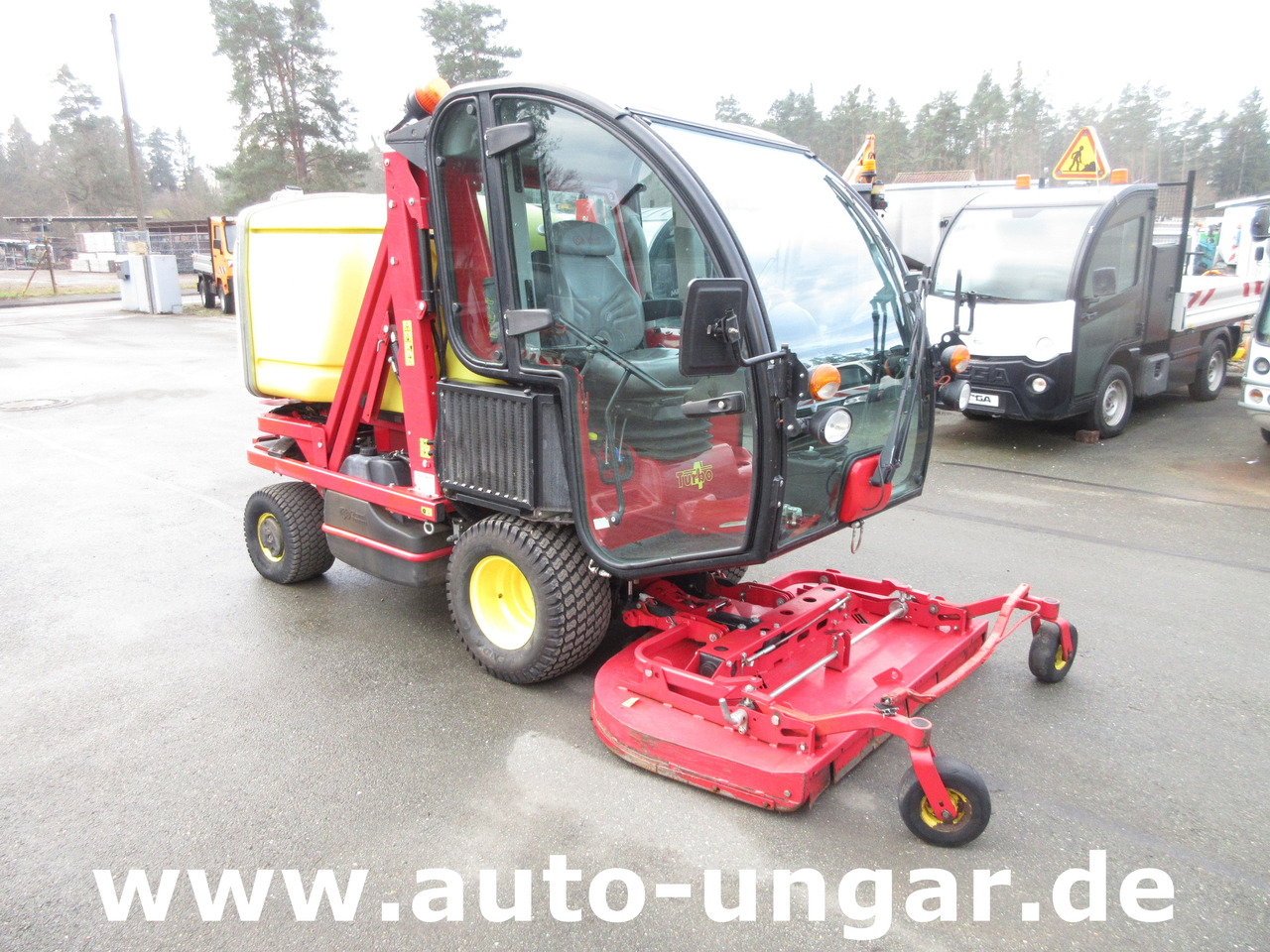 Gianni Ferrari Turbo 4 T Cruiser Großflächenmäher 4x4 mit Hochentleerung Bj. 2015 - 市政牵引车:图1 Gianni Ferrari Turbo 4 T Cruiser Großflächenmäher 4x4 mit Hochentleerung Bj. 2015 - 市政牵引车:图1