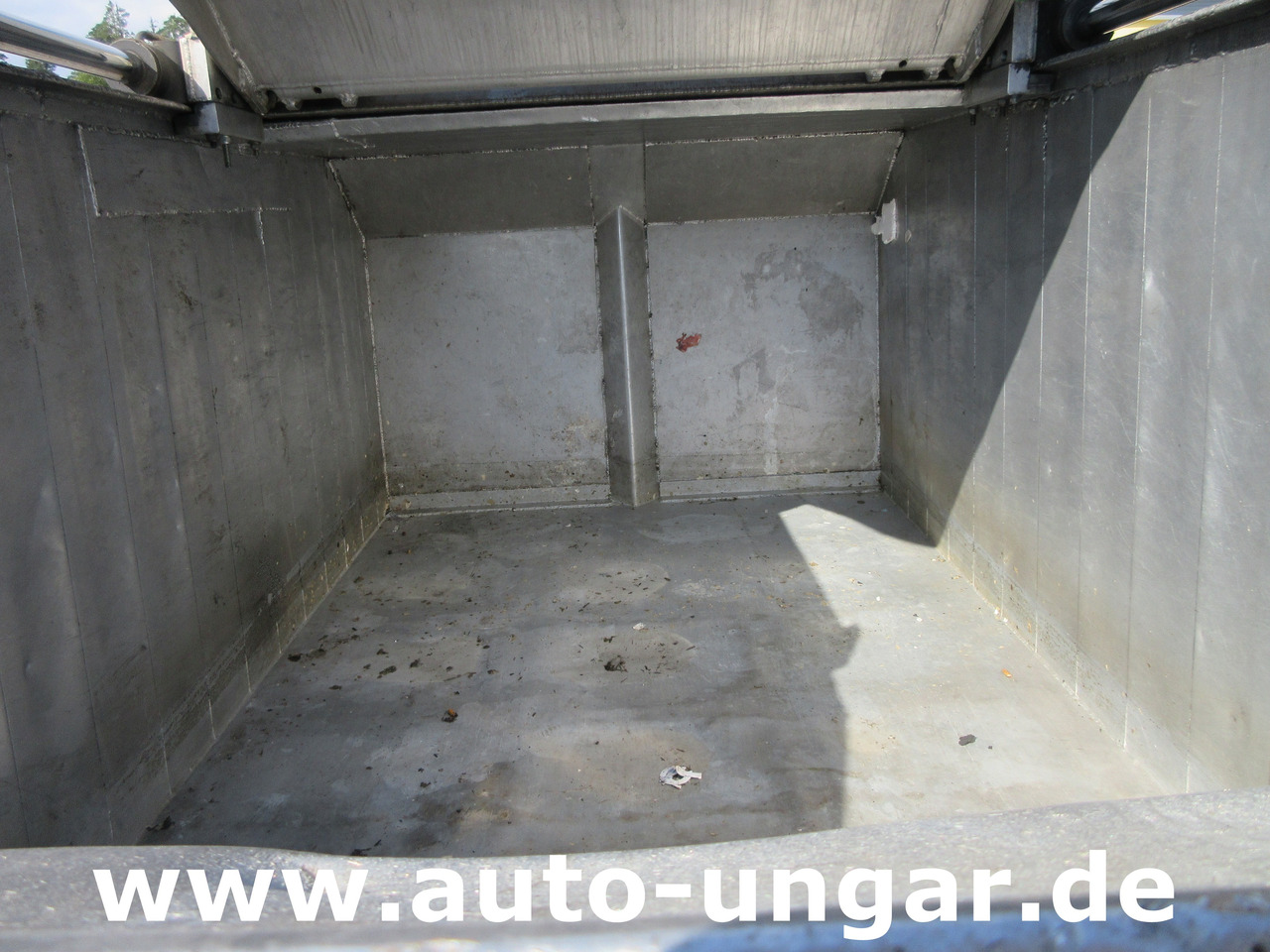 垃圾车 ISUZU NQR smoother NPR 75 Q75.Y07 Faun Müllwagen Euro 4 Kipper Lifter Presse：图8