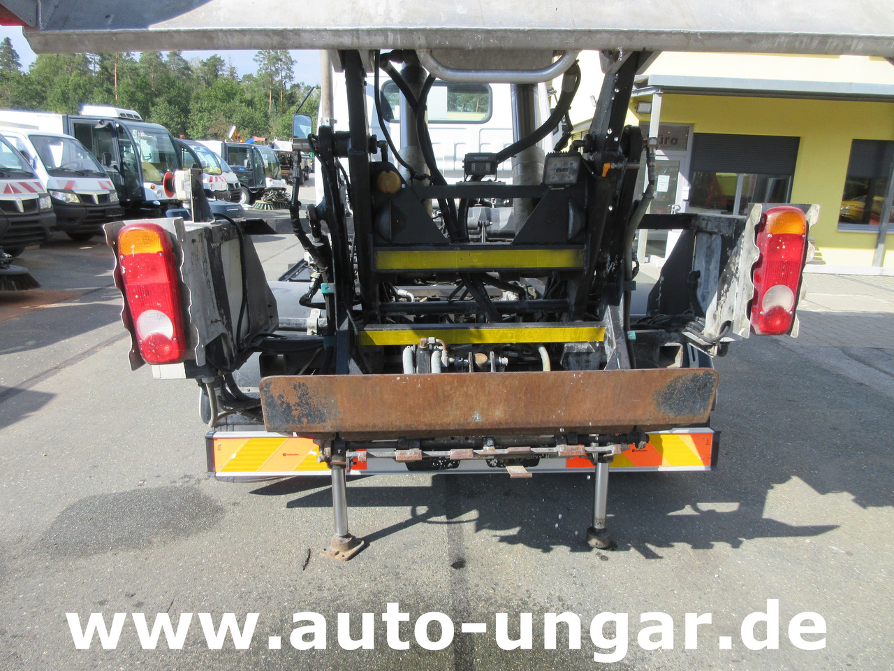 垃圾车 ISUZU NQR smoother NPR 75 Q75.Y07 Faun Müllwagen Euro 4 Kipper Lifter Presse：图25