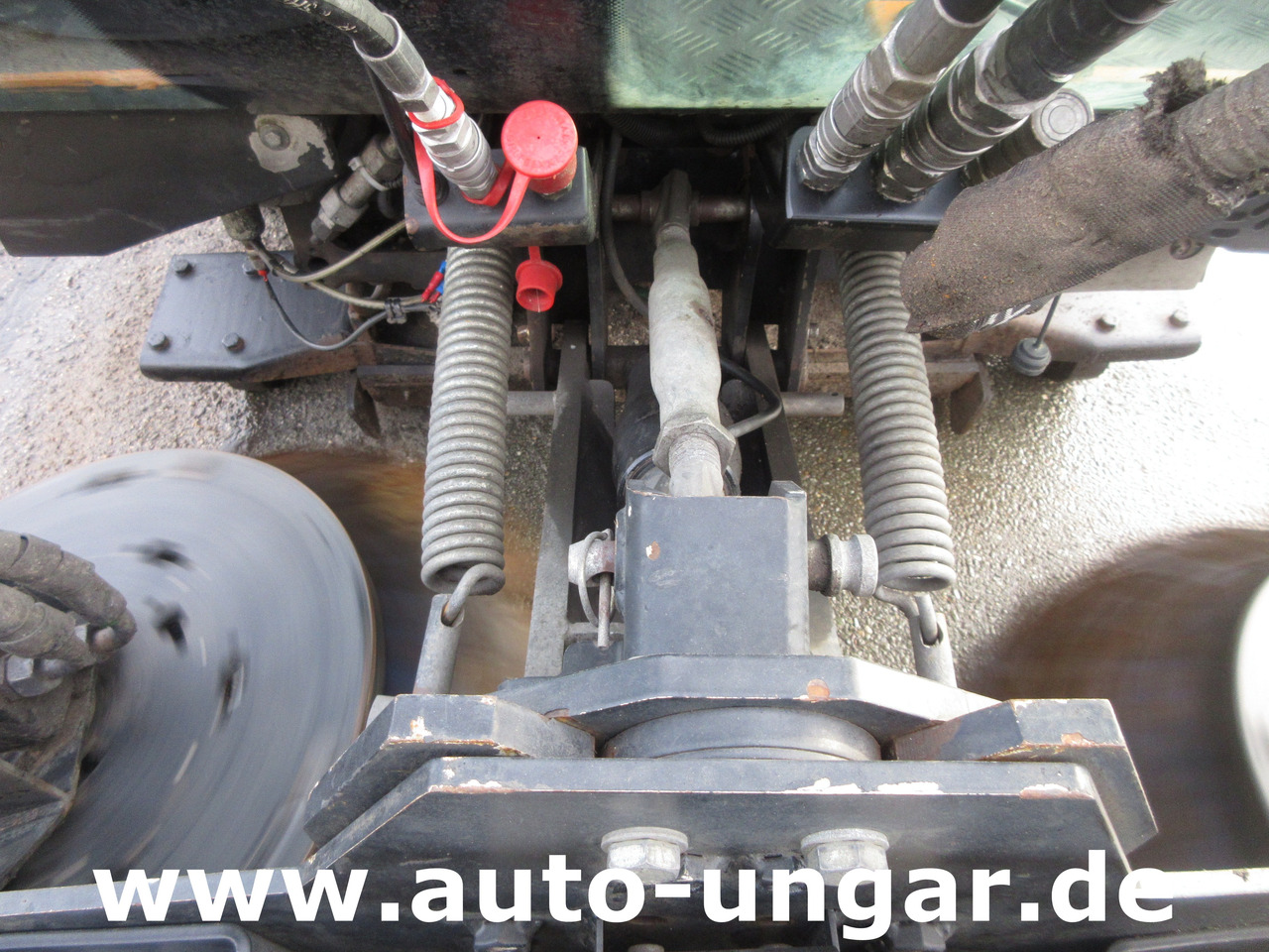 Nilfisk CR3500 Geräteträger Kommunalfahrzeug 4x4 Kehrmaschine Schmidt Flexigo - 道路清扫机:图4 Nilfisk CR3500 Geräteträger Kommunalfahrzeug 4x4 Kehrmaschine Schmidt Flexigo - 道路清扫机:图4