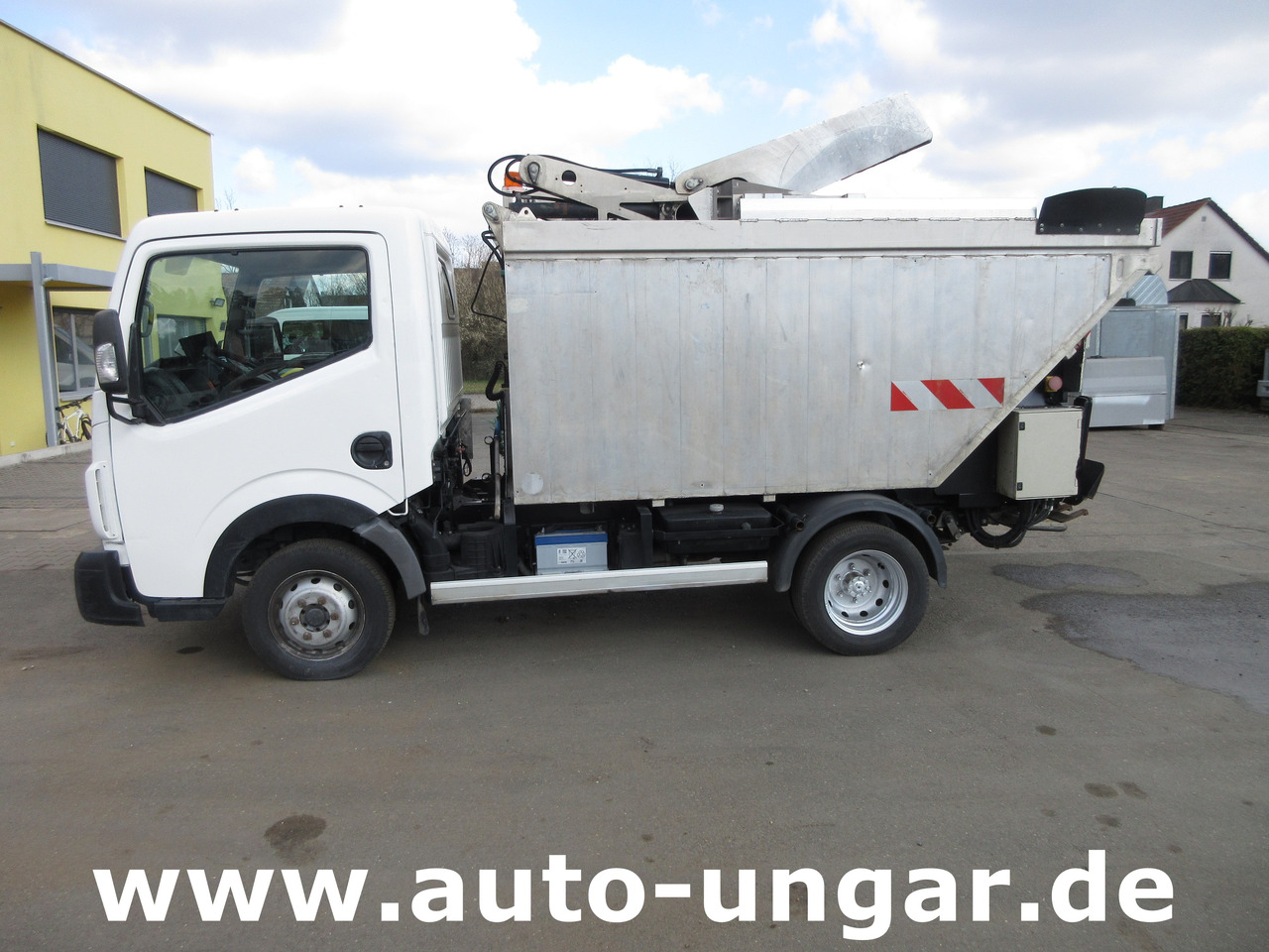 Renault Maxity 130 Müllwagen 3.500kg Lifter Presse Kipper Provence Benne Medium - 垃圾车:图4 Renault Maxity 130 Müllwagen 3.500kg Lifter Presse Kipper Provence Benne Medium - 垃圾车:图4