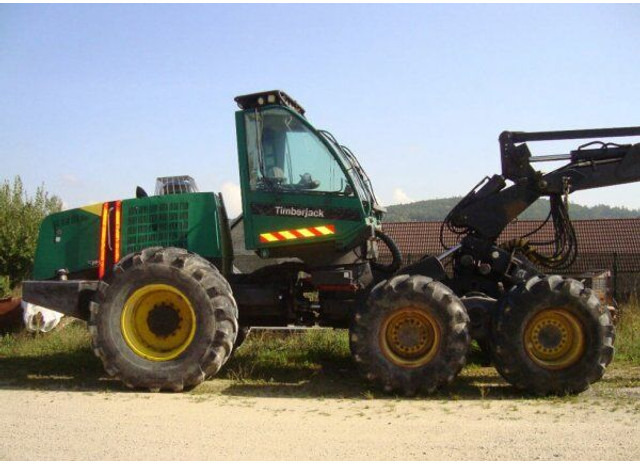 John Deere 1470D 6W - 林业收割机:图3 John Deere 1470D 6W - 林业收割机:图3