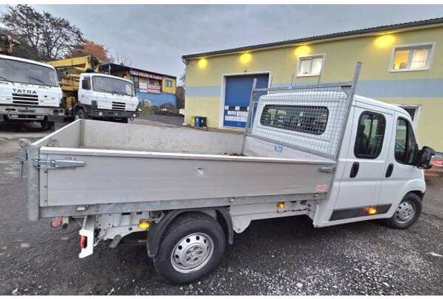 Peugeot Boxer 2.2 Hdi - 翻斗货车:图3 Peugeot Boxer 2.2 Hdi - 翻斗货车:图3