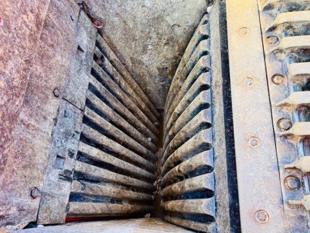 Sandvik QJ 341+ - 颚式破碎机:图5 Sandvik QJ 341+ - 颚式破碎机:图5