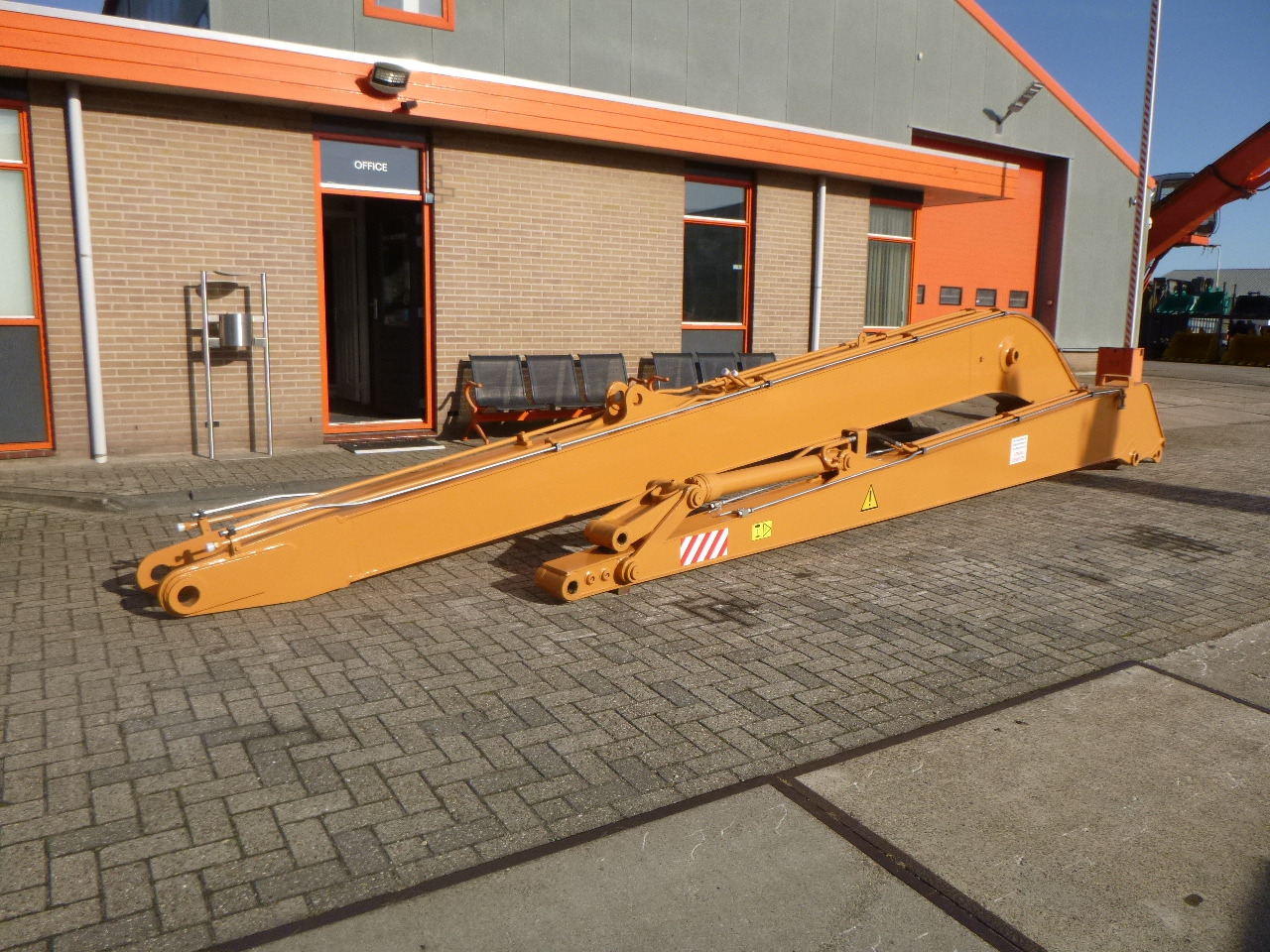 CASE CX210B/CX210C Long reach front - 臂架 适用于 挖掘机:图1 CASE CX210B/CX210C Long reach front - 臂架 适用于 挖掘机:图1